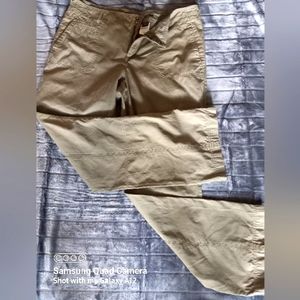 Eddie Bauer Cargo Green Khaki Pants